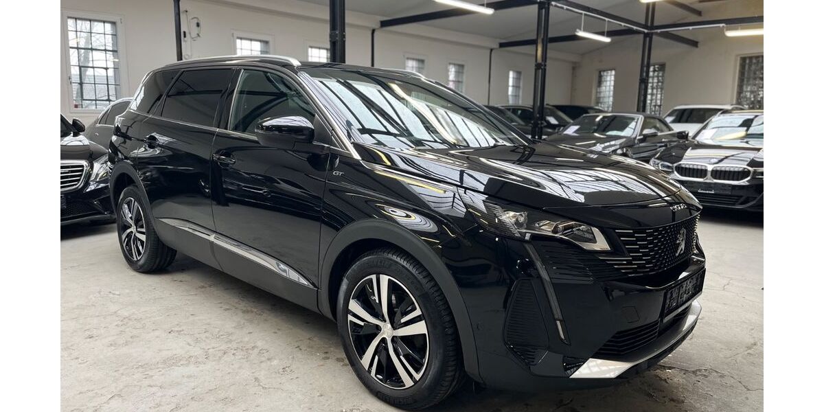 Peugeot 5008 83.000 km 26.600 &euro; Velbert 42551