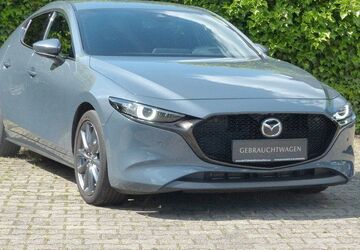 Mazda 3 61.000 km 17.590 &euro; Gelsenkirchen 45899
