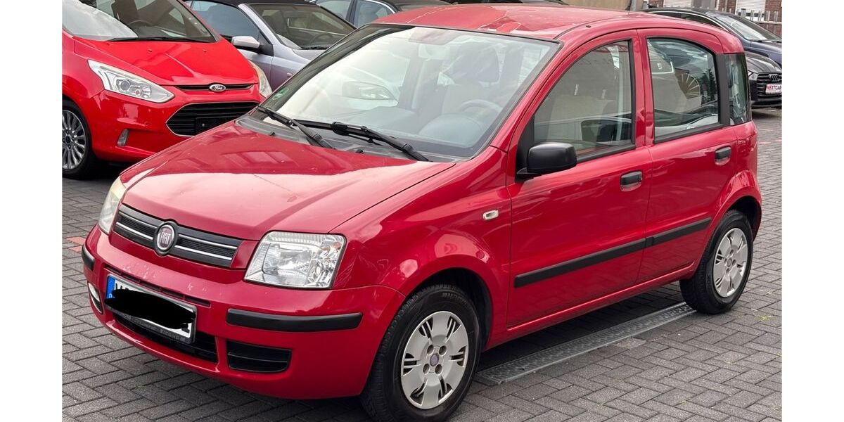 Fiat Panda 99.000 km 2.300 &euro; Duisburg 47137