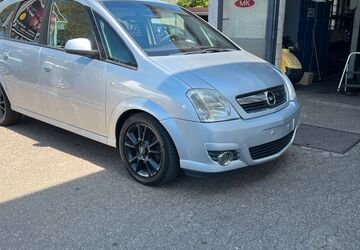 Opel Meriva 180.000 km 1.980 &euro; Essen 45141