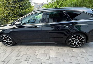 Ford Mondeo 97.920 km 19.700 &euro; Velbert 42549