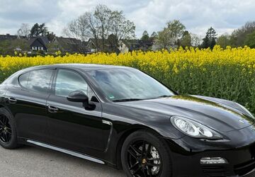 Porsche Panamera 245.000 km 18.700 &euro; Heiligenhaus 42579