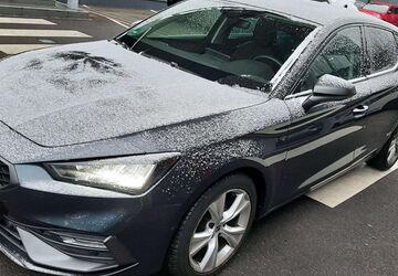 Seat Leon 92.215 km 15.880 &euro; Essen 45326