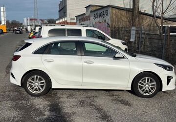 Kia ceed / Ceed 42.000 km 18.800 &euro; Remscheid 42859