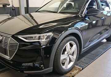 Audi e-tron 47.407 km 26.250 &euro; Hagen 58091