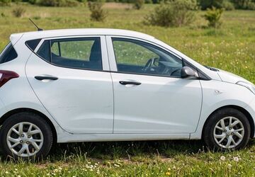 Hyundai i10 98.000 km 4.300 &euro; Mülheim an der Ruhr 45478