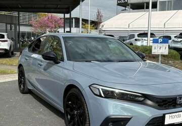 Honda Civic 13.700 km 32.980 &euro; Düsseldorf 40233