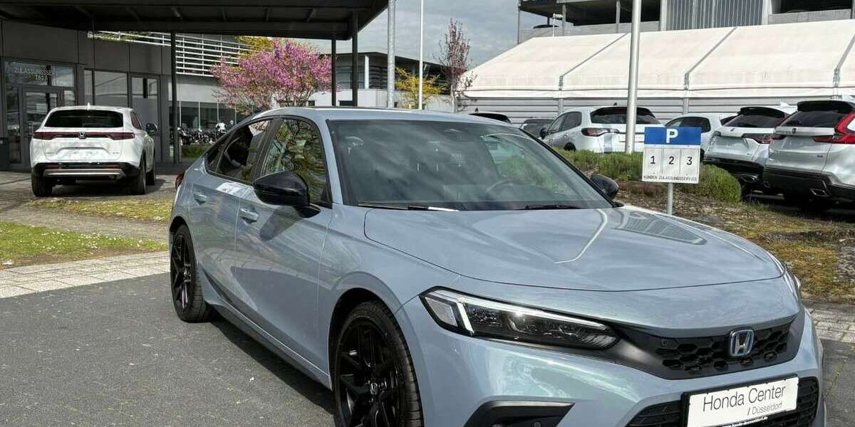 Honda Civic 13.700 km 32.980 &euro; Düsseldorf 40233