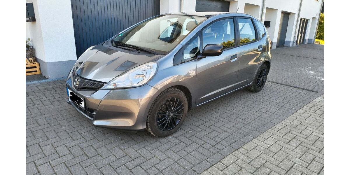 Honda Jazz 96.400 km 7.390 &euro; Remscheid 42855