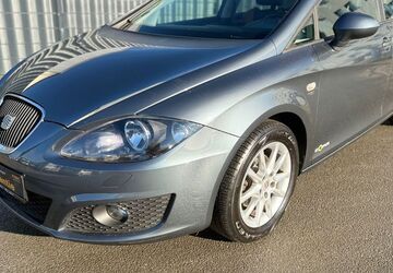 Seat Leon 128.000 km 5.199 &euro; Essen 45356