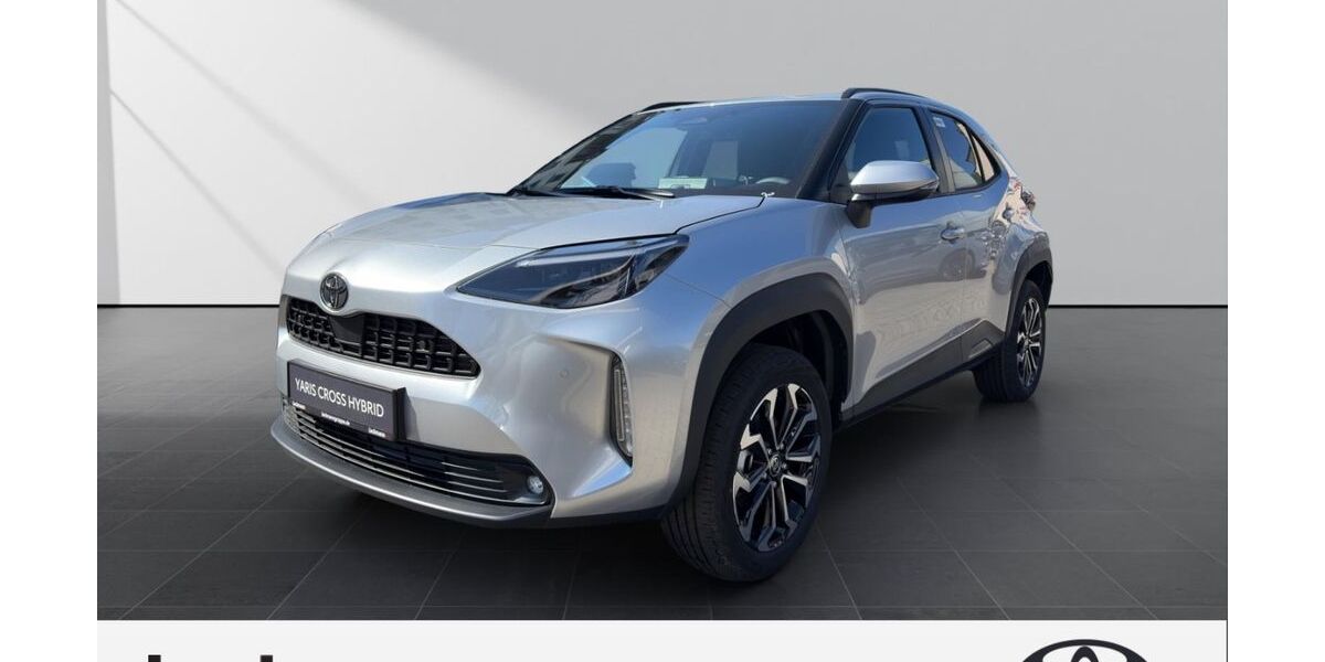 Toyota Yaris Cross 3.000 km 28.489 &euro; Velbert 42549