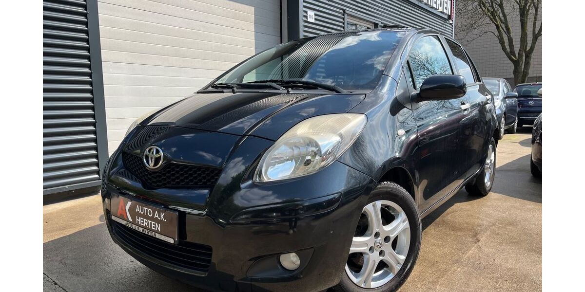 Toyota Yaris 143.000 km 4.850 &euro; Herten 45699
