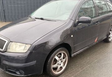 Skoda Fabia 148.000 km 799 &euro; Essen 45356