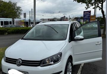 VW Touran 207.000 km 10.399 &euro; Herne 44627
