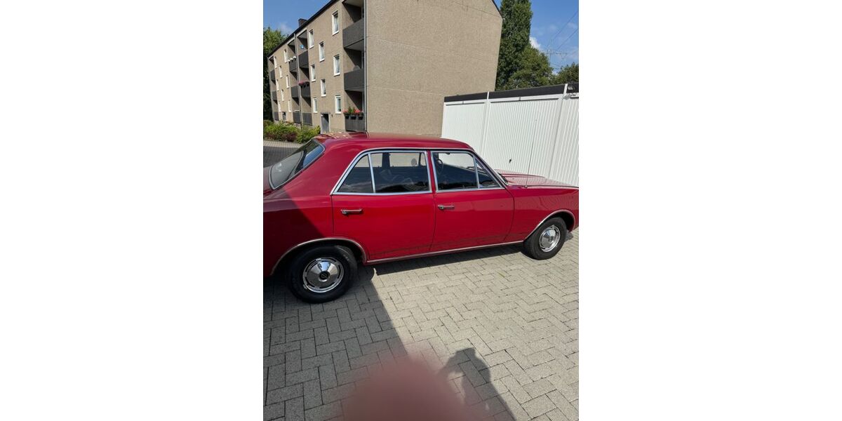 Opel Rekord 96.000 km 11.500 &euro; Hagen 58119