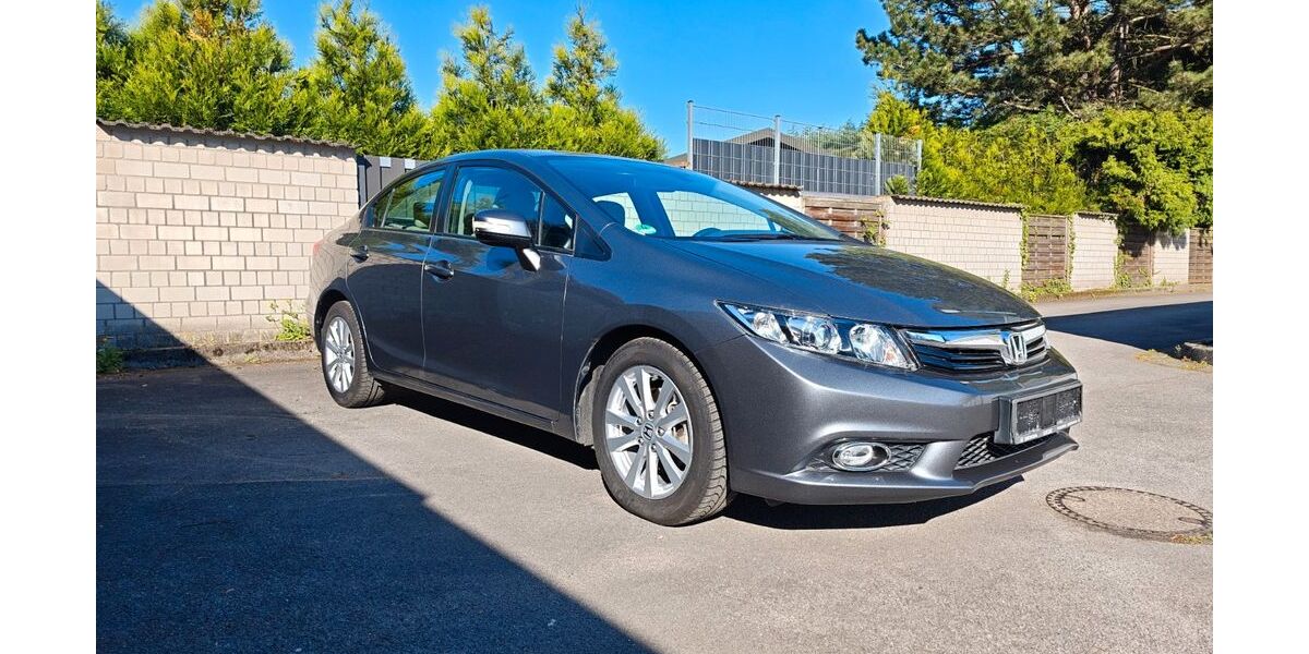 Honda Civic 87.000 km 10.600 &euro; Gladbeck 45966