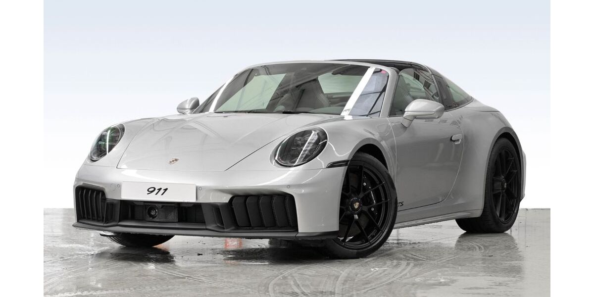 Porsche 992 9.900 km 199.900 &euro; Düsseldorf 40468