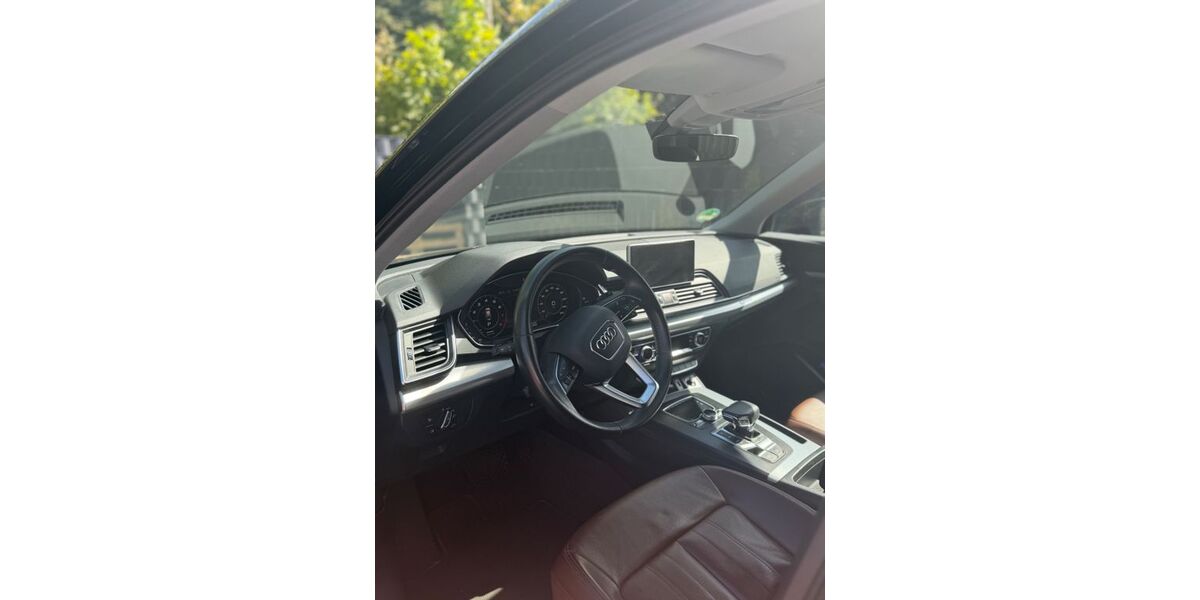 Audi Q5 110.000 km 25.500 &euro; Essen 45127