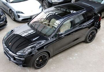 Porsche Cayenne 164.232 km 39.990 &euro; Düsseldorf 40237