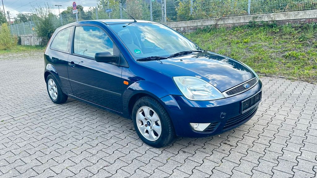 Ford Fiesta 92.124 km 2.300 &euro; Wuppertal 42281