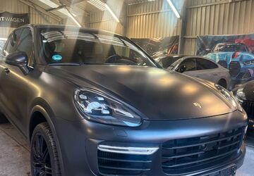 Porsche Cayenne 142.000 km 24.950 &euro; Essen 45139