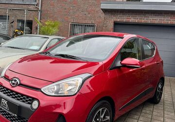 Hyundai i10 142.000 km 6.999 &euro; Solingen 42651