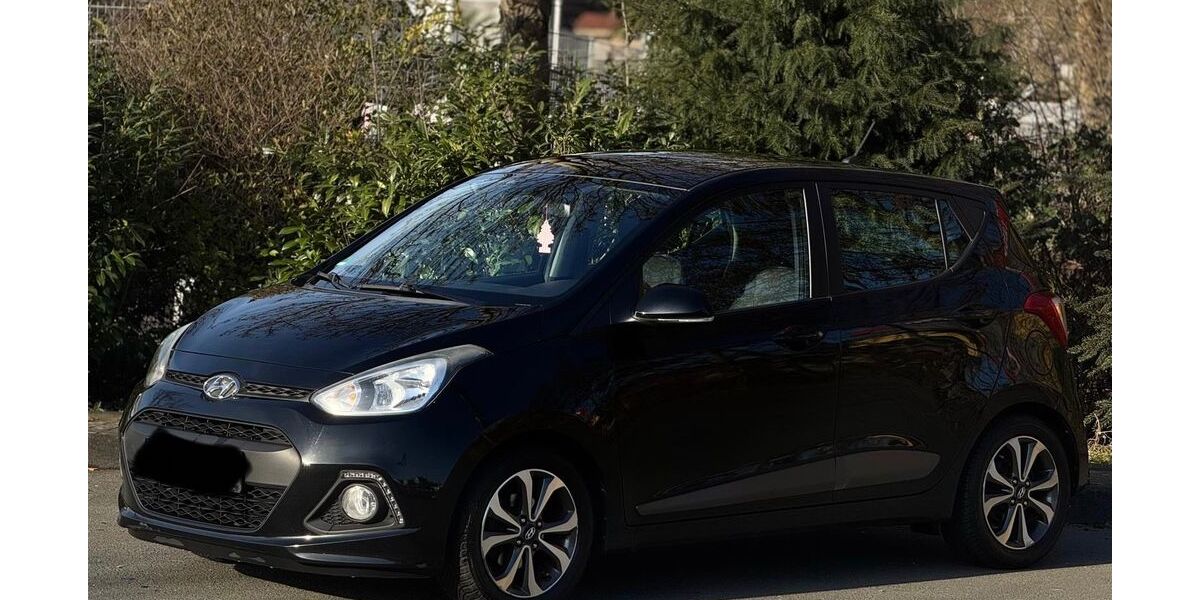 Hyundai i10 89.000 km 9.100 &euro; Wuppertal 42277