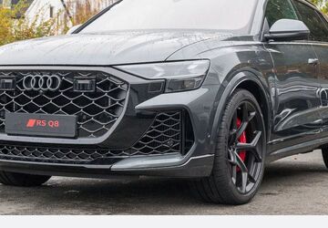 Audi RSQ8 1.050 km 166.880 &euro; Oberhausen 46047