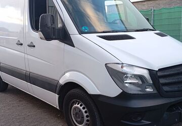 Mercedes-Benz Sprinter 181.696 km 8.900 &euro; Düsseldorf 40219