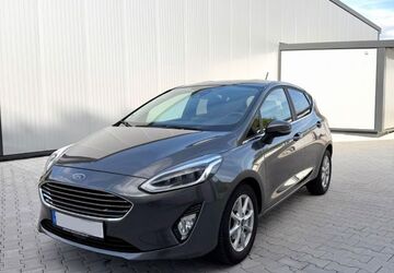 Ford Fiesta 38.000 km 12.900 &euro; Solingen 42659