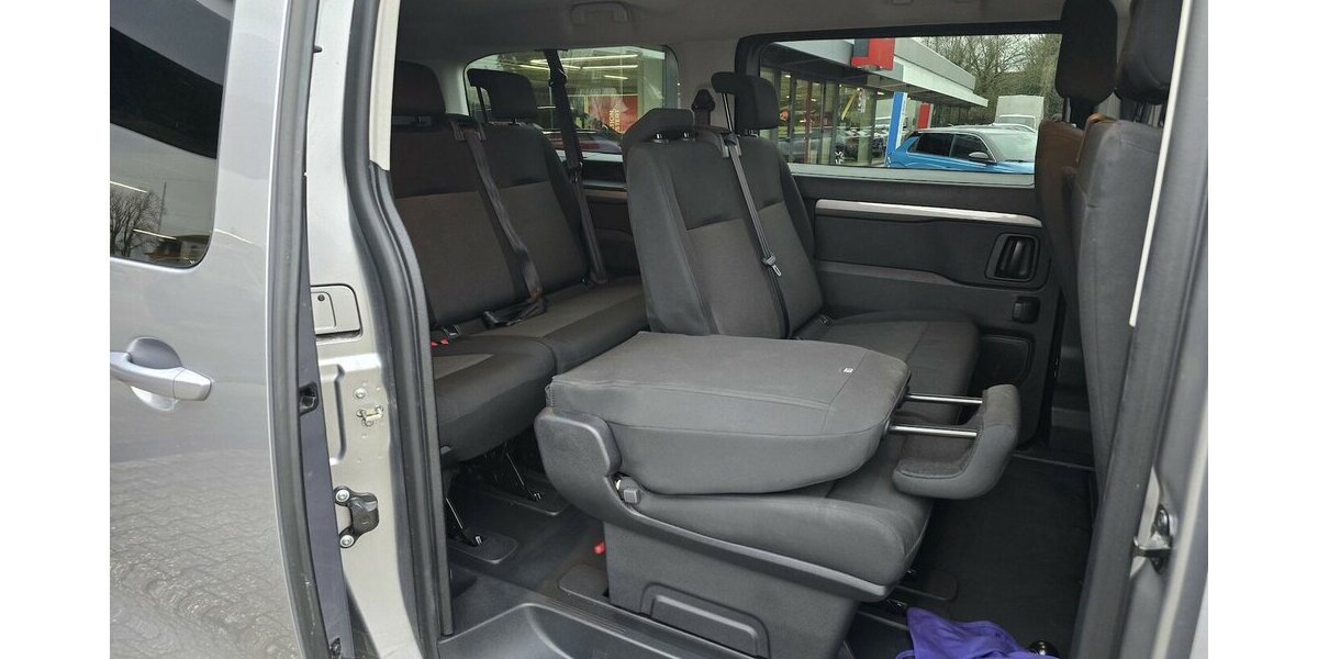 Opel Zafira Life Edition XLAutomatik|AHK|Navi|LED 9.768 km 38.175 &euro; Wermelskirchen 42929