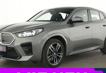 BMW iX2 11.640 km 43.512 &euro; Neuss 41460