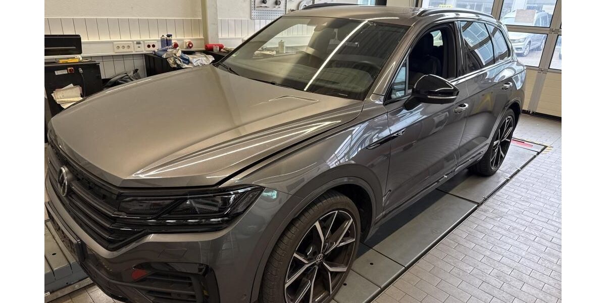 VW Touareg 75.071 km 54.570 &euro; Hagen 58091