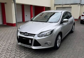 Ford Focus 131.878 km 4.444 &euro; Wuppertal 42369