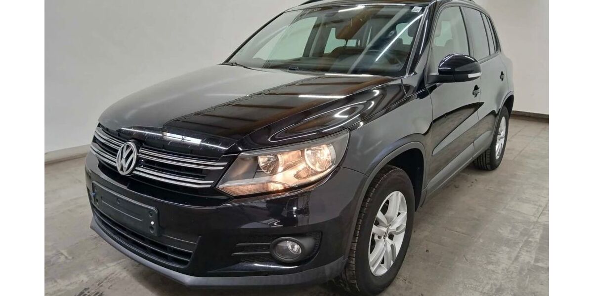 VW Tiguan 174.500 km 7.999 &euro; Bottrop 46236