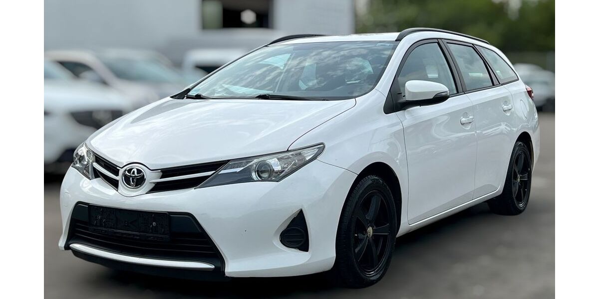 Toyota Auris 160.000 km 4.900 &euro; Hagen 58135