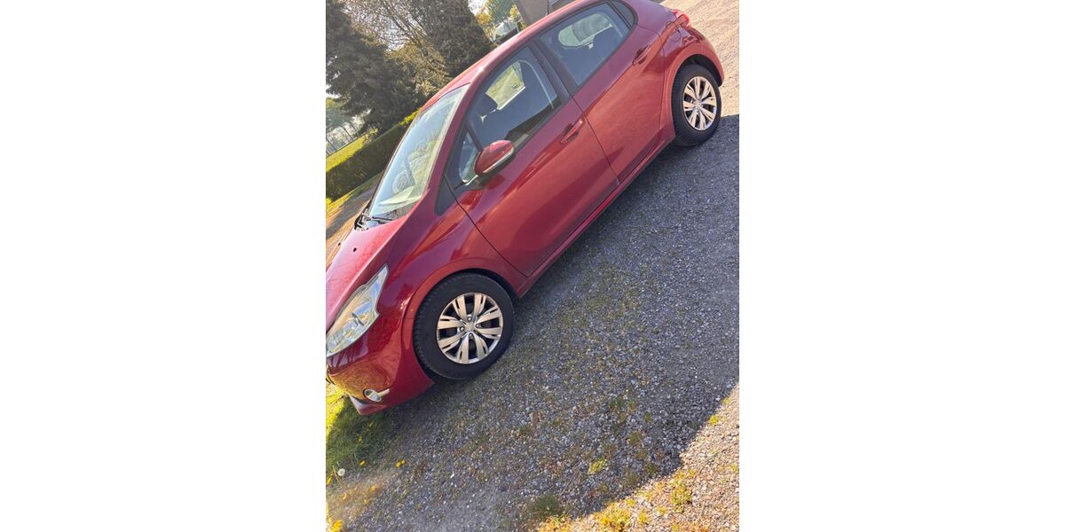 Peugeot 208 174.000 km 3.500 &euro; Bottrop 46244