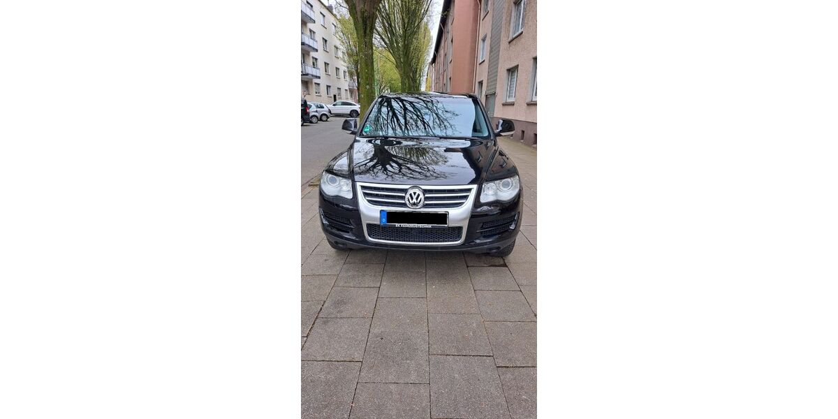VW Touareg 250.000 km 9.500 &euro; Essen 45138