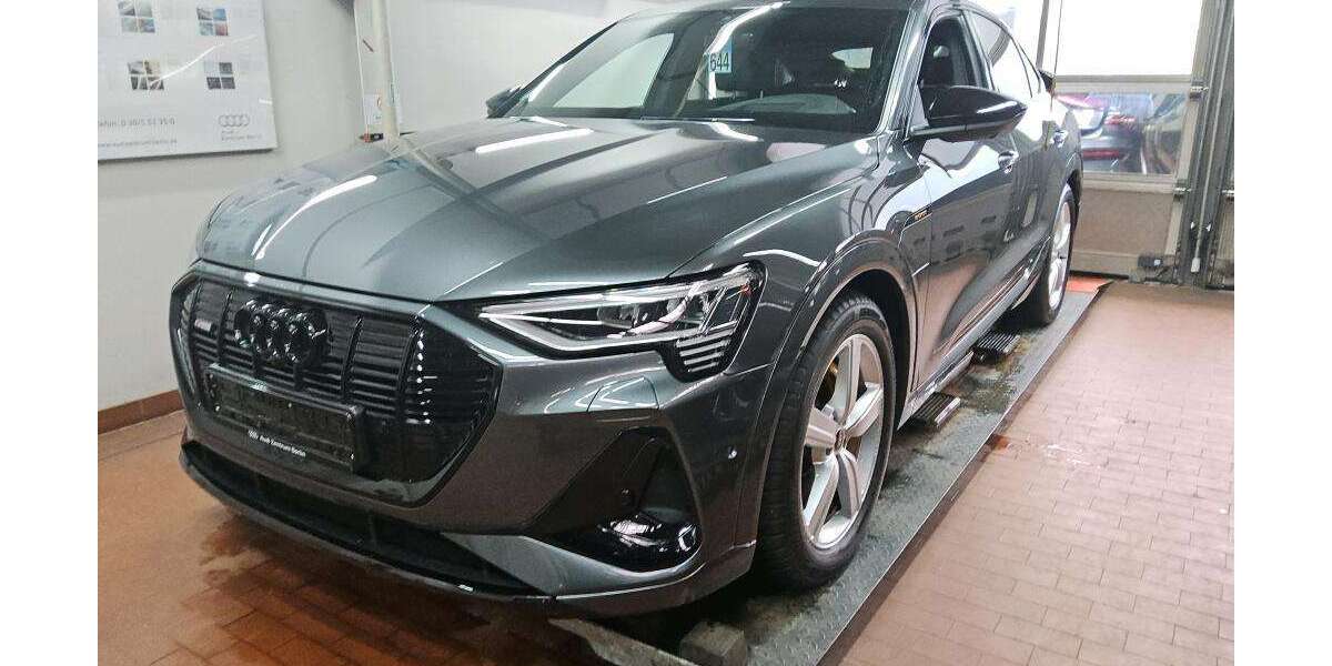 Audi e-tron 52.836 km 39.950 &euro; Hagen 58091