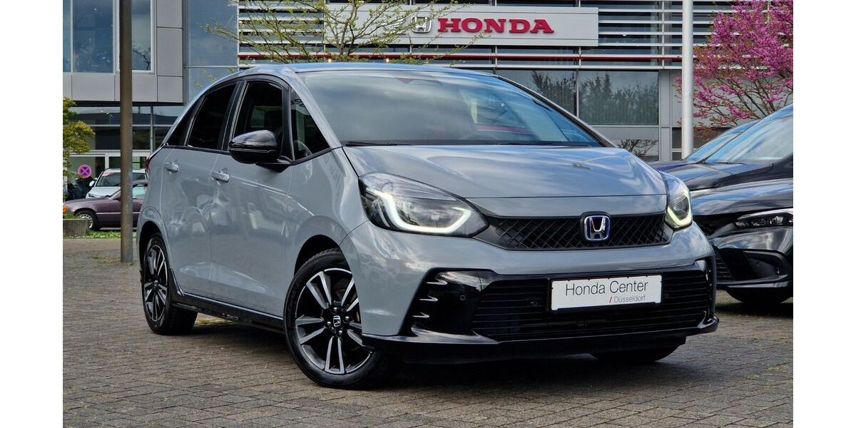 Honda Jazz 25.100 km 23.980 &euro; Düsseldorf 40233