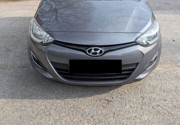 Hyundai i20 109.000 km 4.300 &euro; Hagen 58093