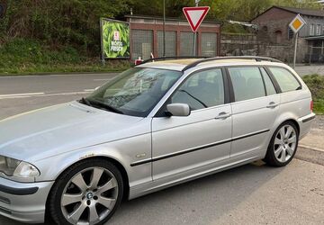 BMW 330 320.000 km 1.850 &euro; Wetter Ruhr 58300