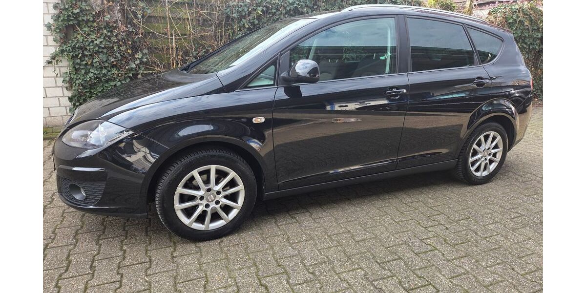 Seat Altea 130.923 km 7.750 &euro; Oberhausen 46149