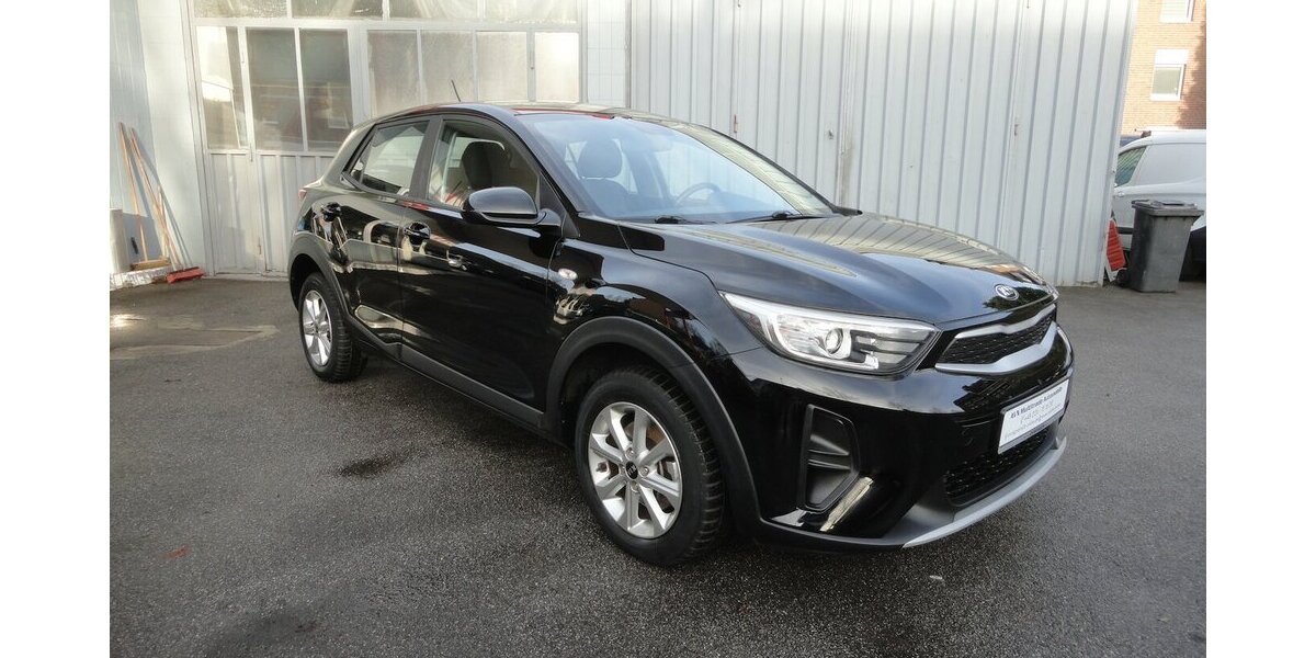 Kia Stonic 1,2 Edition7- Klima SHZ PDC Alu 33Tk,1 Hd 33.000 km 13.499 &euro; Neuss 41462
