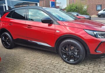 Opel Grandland (X) 14.700 km 20.400 &euro; Neuss 41462