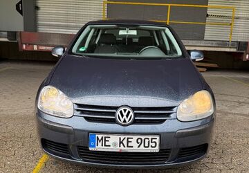 VW Golf 208.440 km 2.500 &euro; Velbert 42551