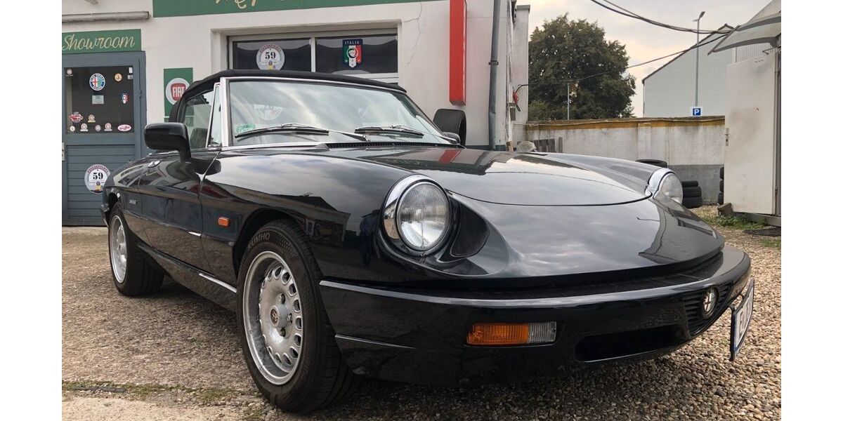 Alfa Romeo Spider 78.000 km 22.000 &euro; Essen 45257