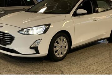 Ford Focus 81.800 km 13.985 &euro; Wuppertal 42329