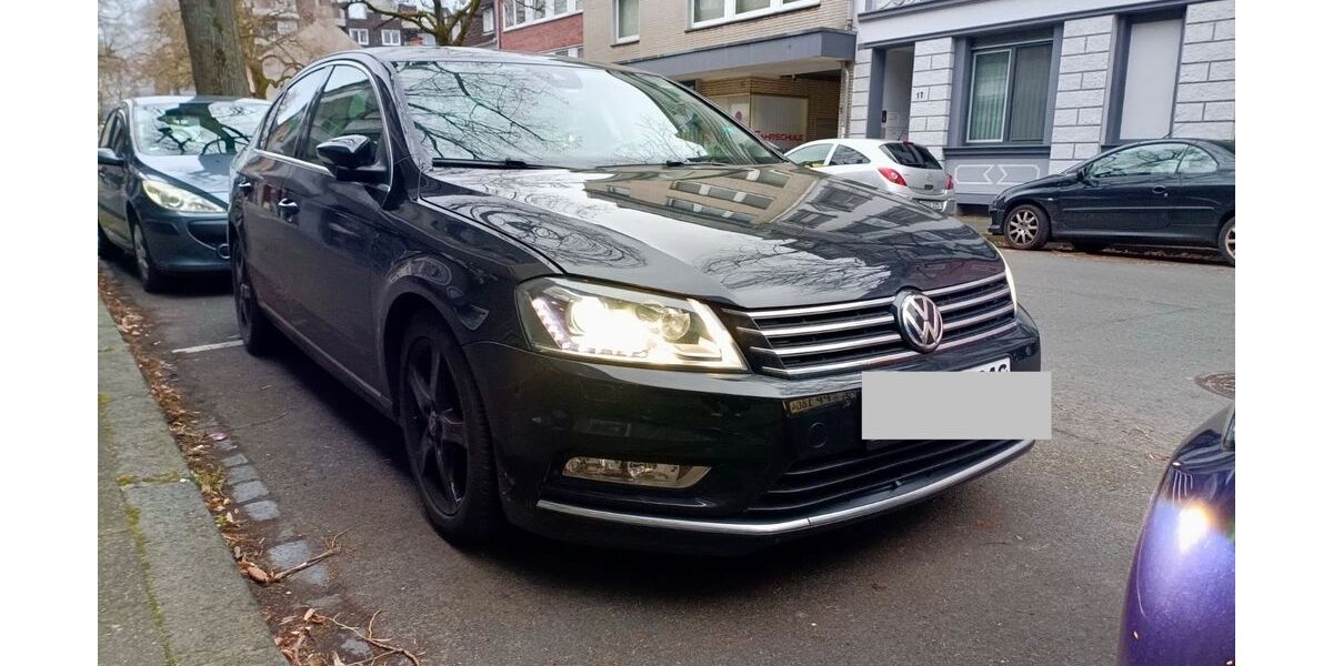 VW Passat 213.500 km 7.290 &euro; Hilden 40721