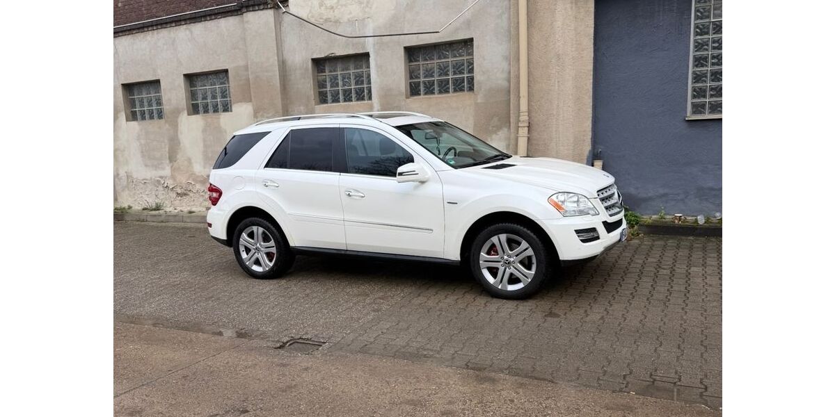 Mercedes-Benz 350 185.150 km 11.500 &euro; Hagen 58095